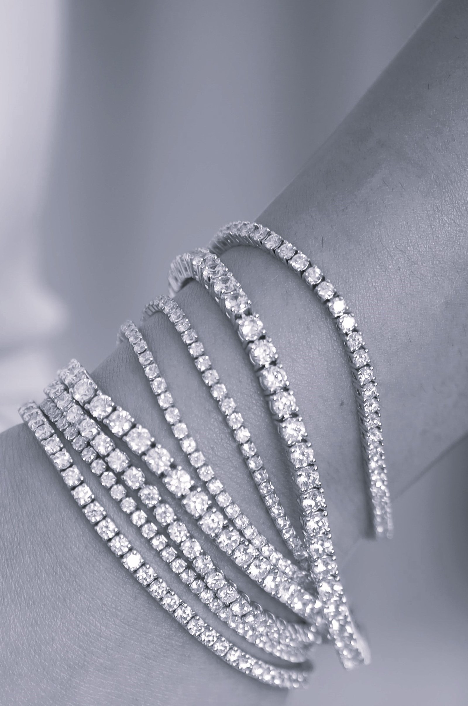The Timeless Elegance of a Tennis Diamond Bracelet: A Piece for Every Occasion